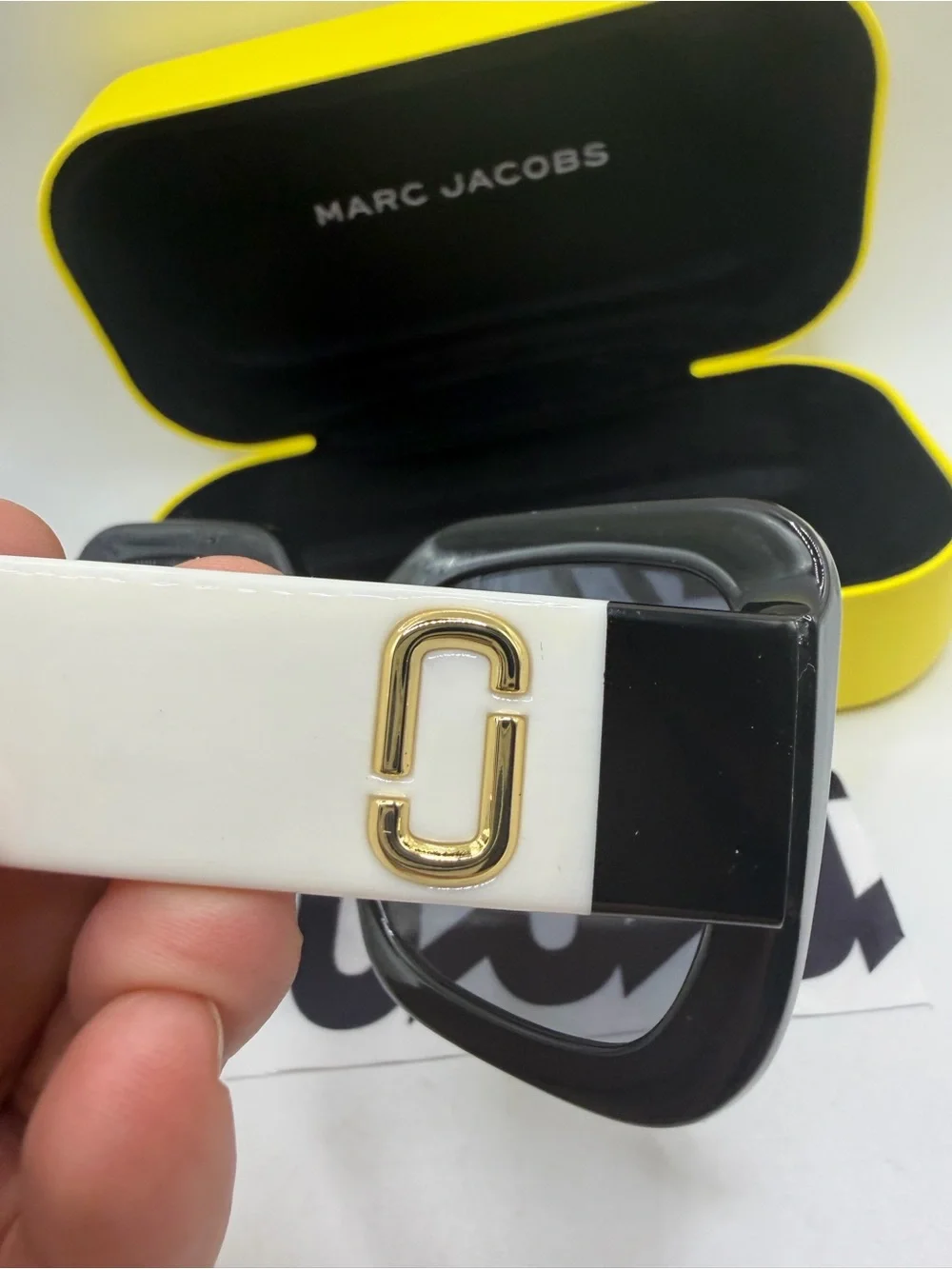 Marc Jacobs White and Black Logo Accent Sunglasses with Yellow Case